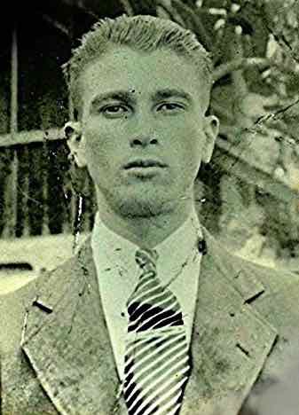 Alfredo Vel&aacute;zquez Medina (1930)