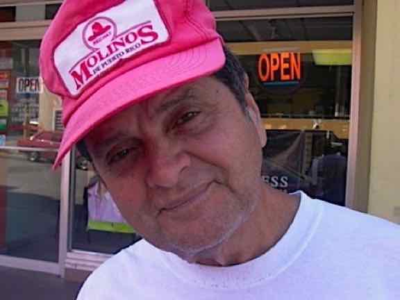 Alfredo Vel&aacute;zquez 